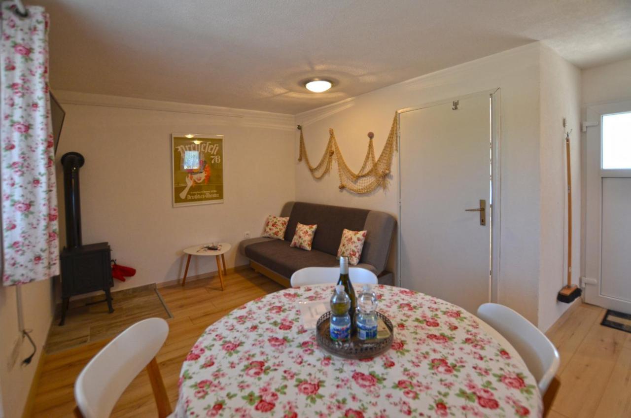 Bavica Apartments Rovinj Exterior photo